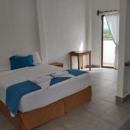 Galapagos Native Hostel Puerto Ayora  Luaran gambar